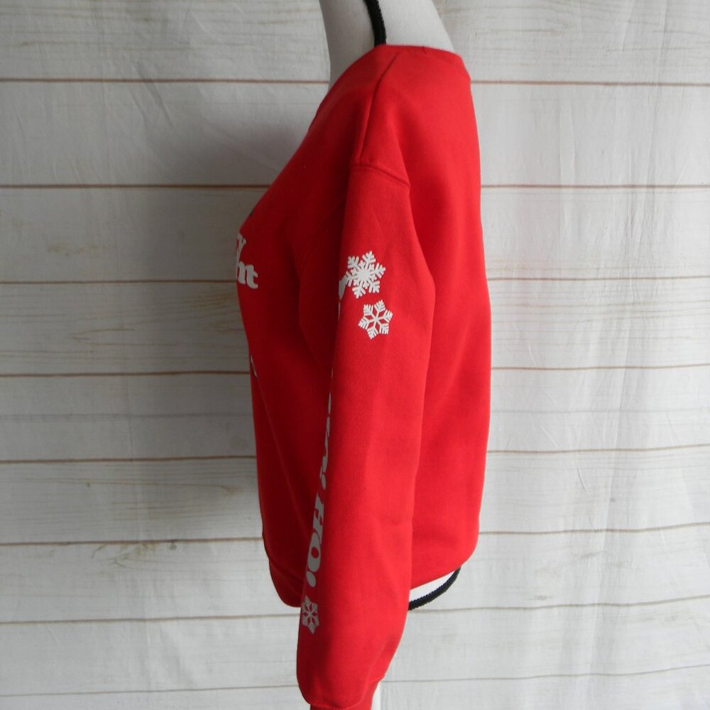 WOUND UP RED MERRY & BRIGHT CHRISTMAS HOLIDAY SWEATSHIRT GINGERBREAD SZ S - Picture 2 of 4